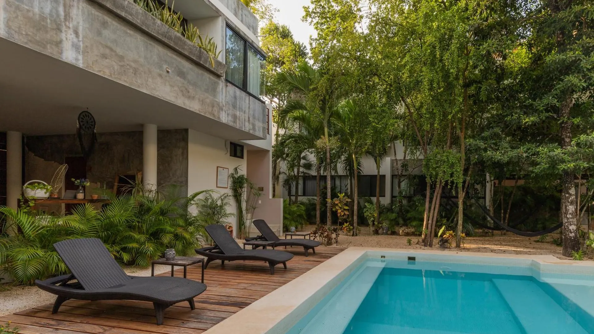 Nomad Humans Coliving Apartments Tulum 0*,  Mexikó