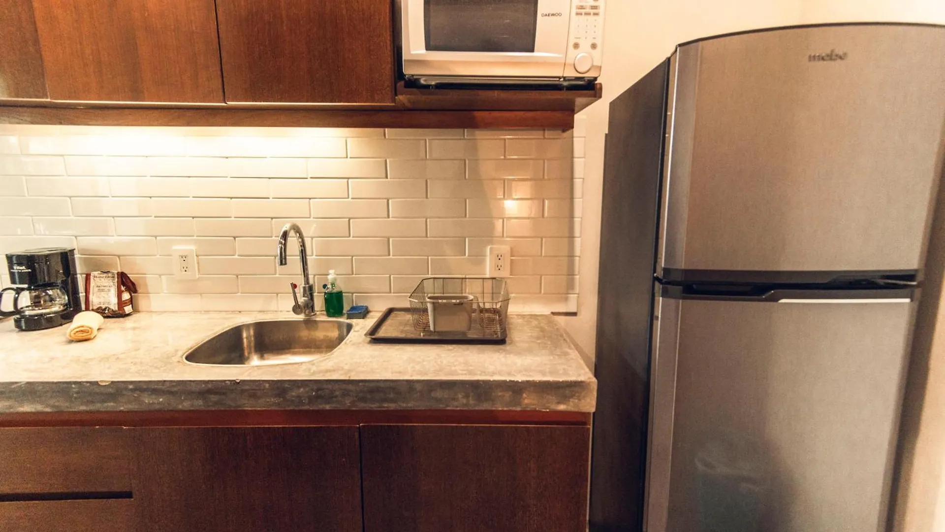 Nomad Humans Coliving Apartments Τουλούμ