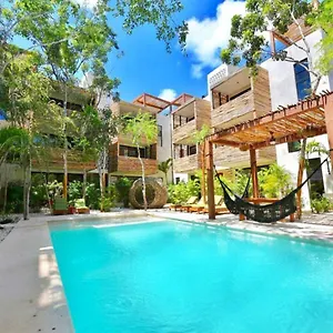 https://suk-ha-2-bedroom-apartment-la-veleta.quintano-roohotels.com